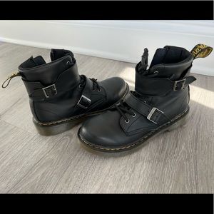 Kid’s Dr Martens Buckle Boots